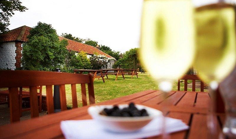 Ganton Greyhound Inn Restaurante foto